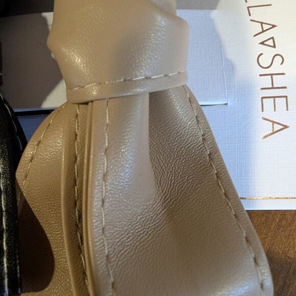 Tan and Black Hair Tools Elegant Bows - Picture 5 of 5